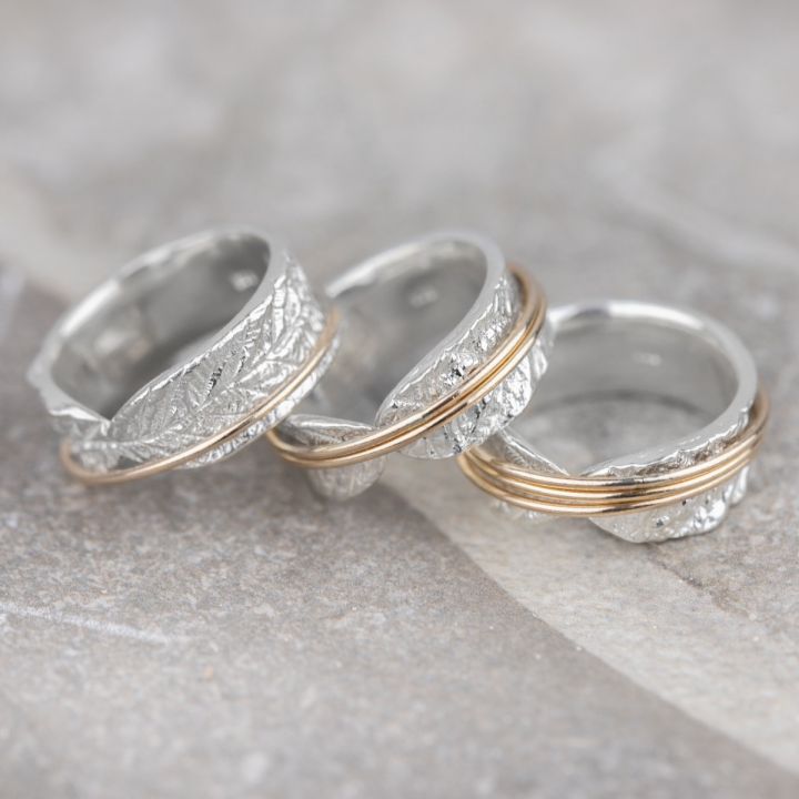 Circle of love spinning ring sale
